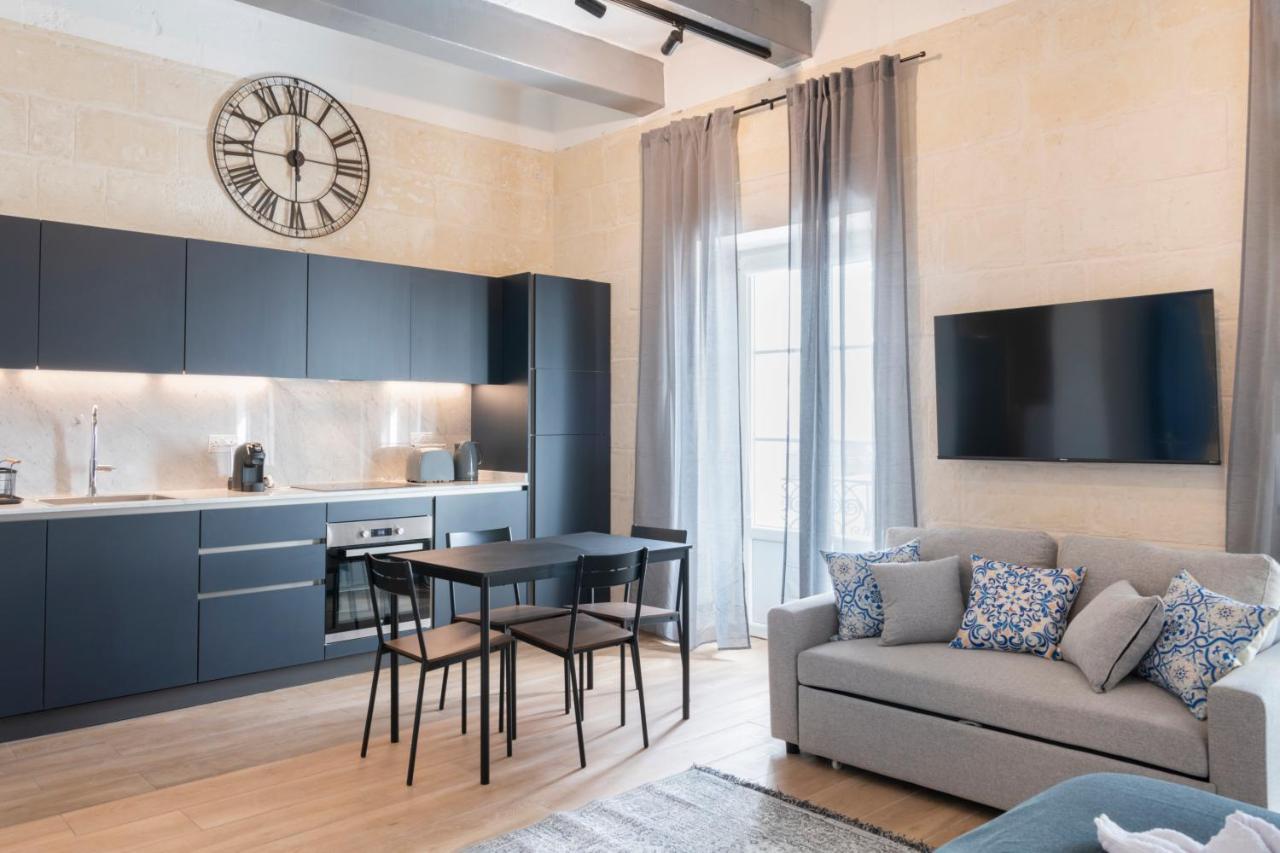 Collection - Felix Appartement