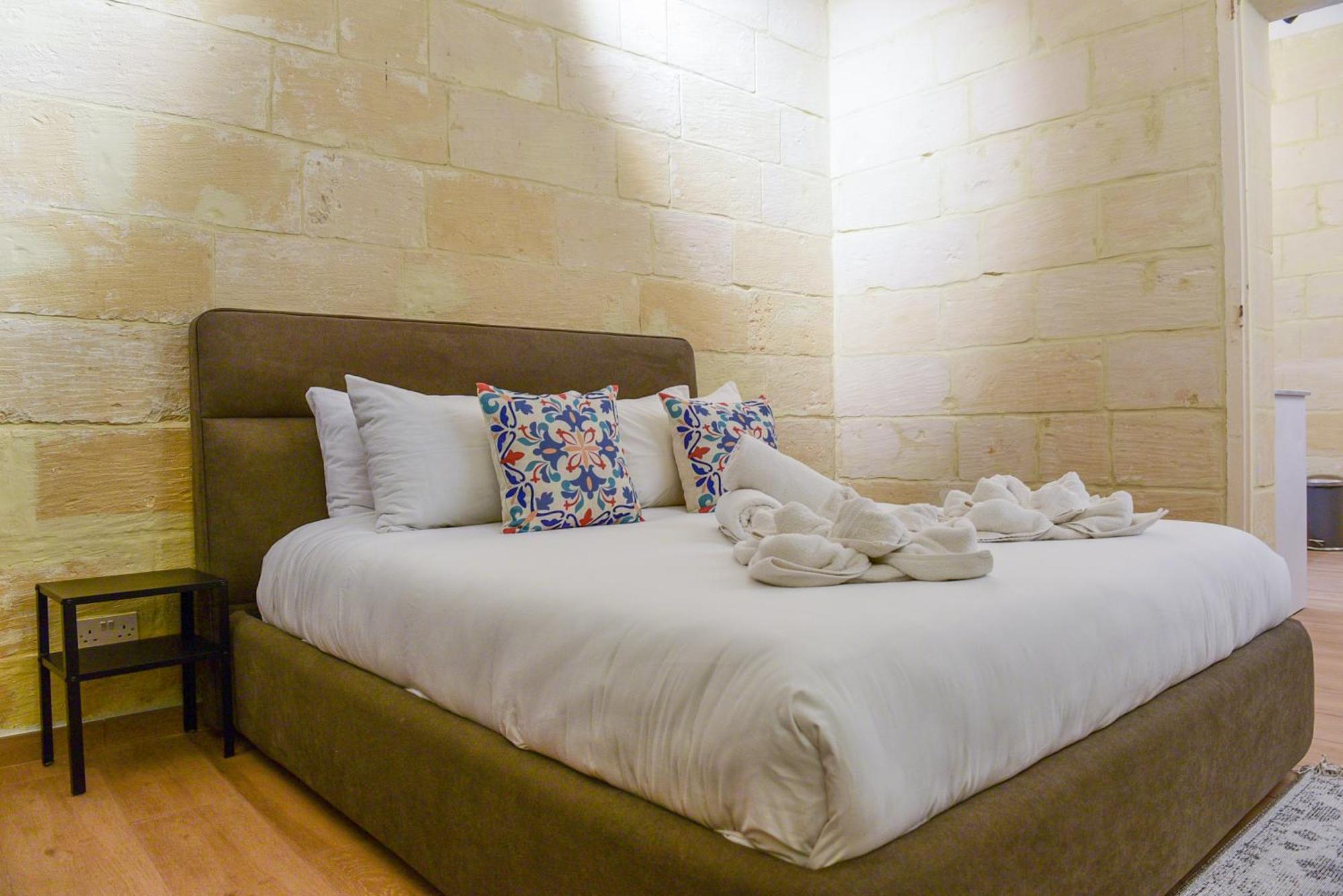 Collection - Felix Appartement Valletta