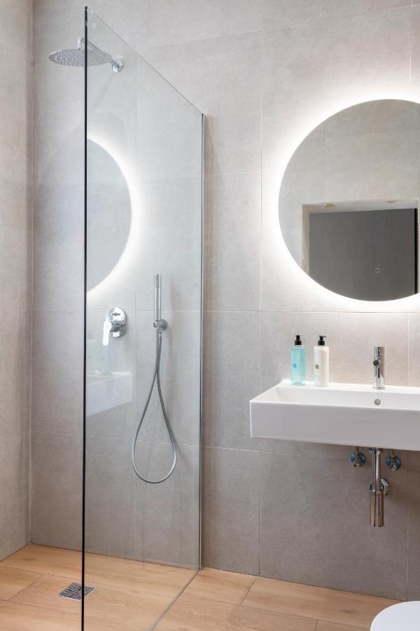 Apartment Collection - Felix *